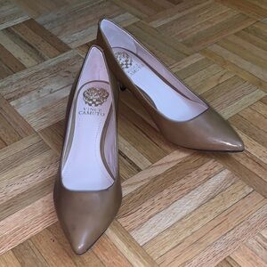 Vince Camuto Kitten Heels UNWORN! Women’s size 7